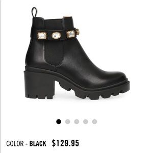 Steve Madden Amulet Black Booties